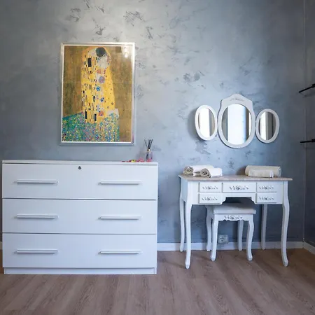 公寓 Betti House Vasca Idromassaggio Metro C Alessandrino - San Giovanni E Trenino Laziali-termini -betti House *